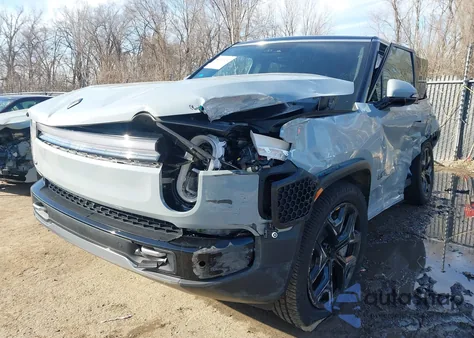 2025 Rivian R1S Adventure Dual Motor Large Pack/Adventure Dual Motor Max Pack z USA, uszkodzony, nr VIN 7PDSGBBA9SN054322